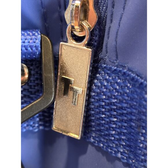 Trafalgar Travel Backpack Shoulder Bag Blue Single Strap 80's VTG Style Rainbow - Picture 8 of 14